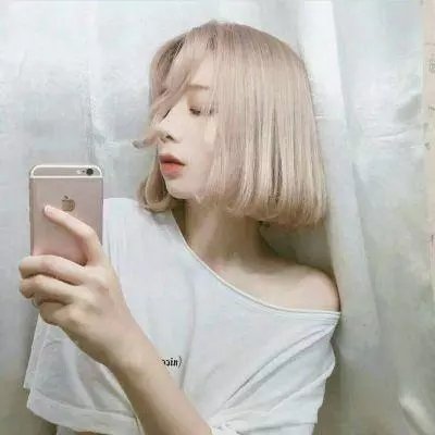 星际迷航：比基尼战神
